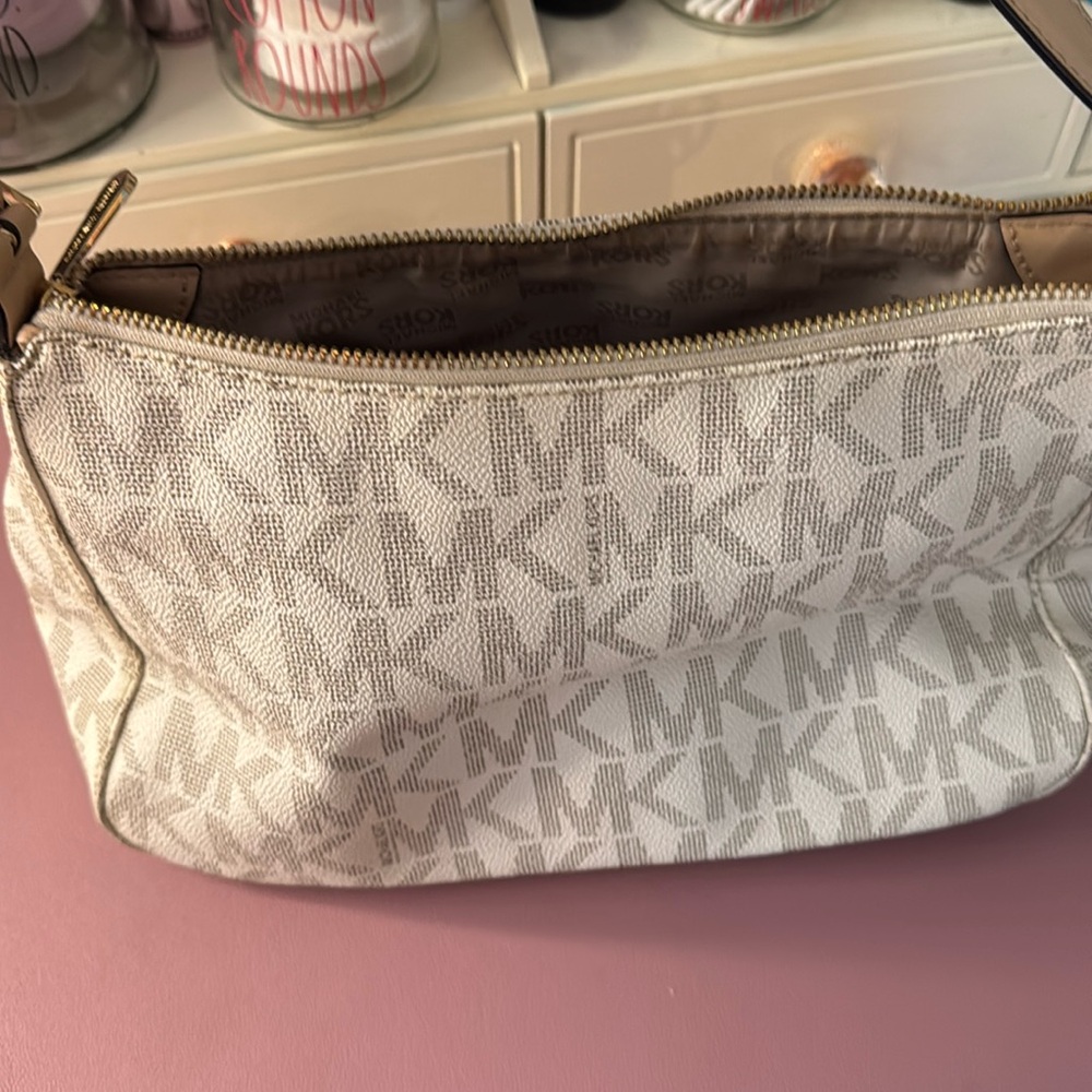 Michael Kors White - Vanilla MK Logo Bag
